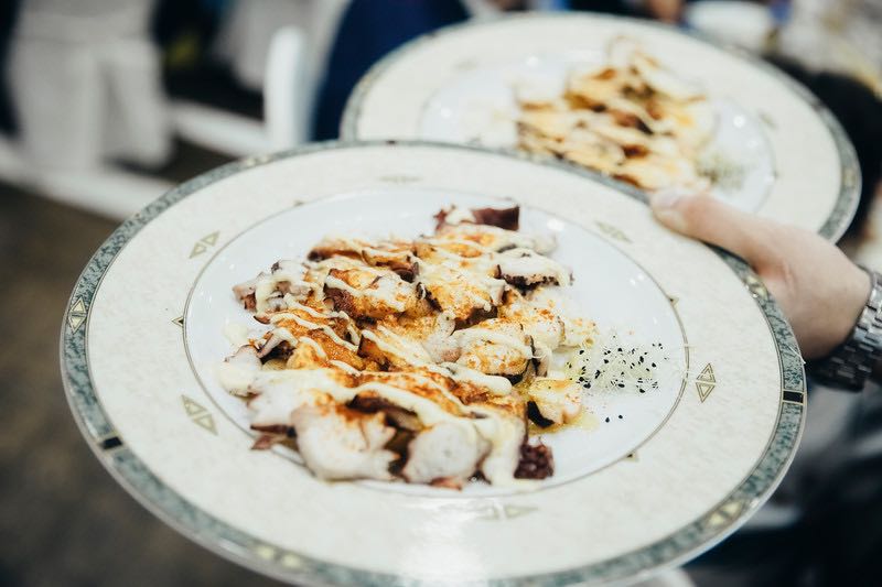 Restaurante Jardines Las Conchas — Comida y bebida
