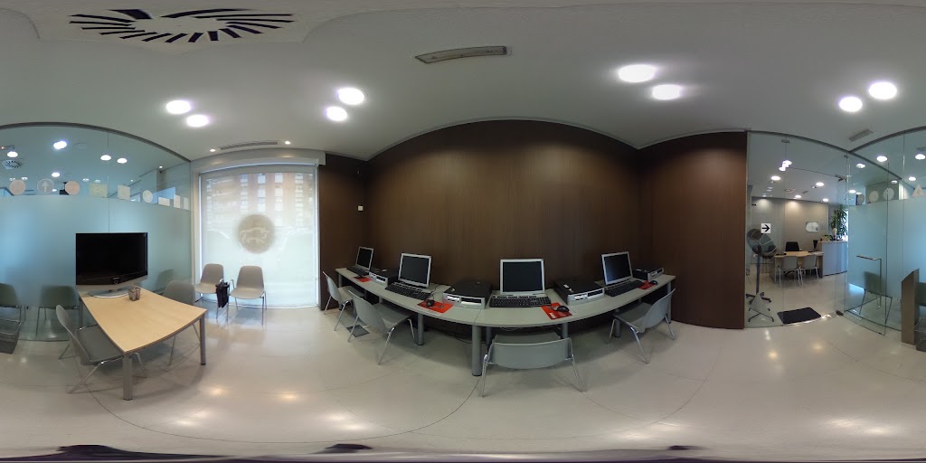 Autoescuela San Froilan — Street View y 360deg