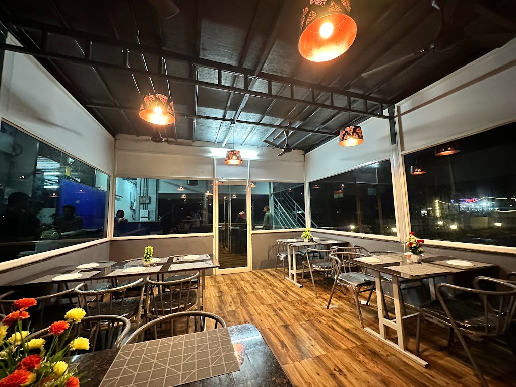 Dolphin Family Restaurant
