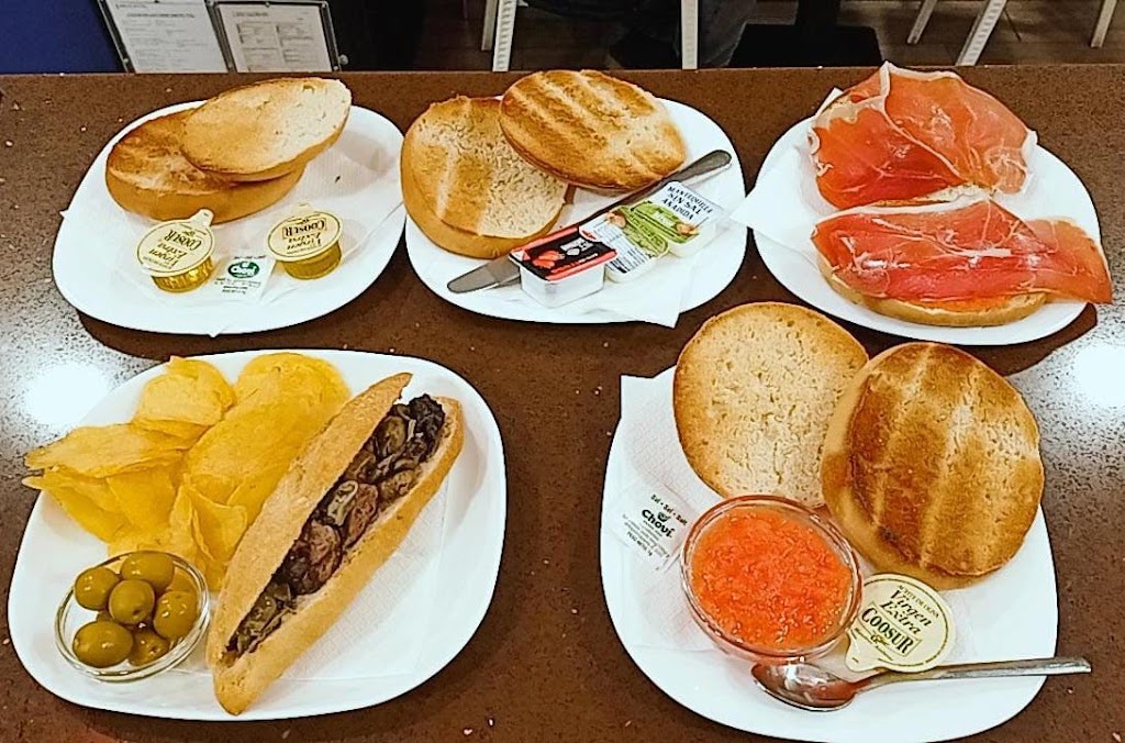 El Capritx — Comida y bebida