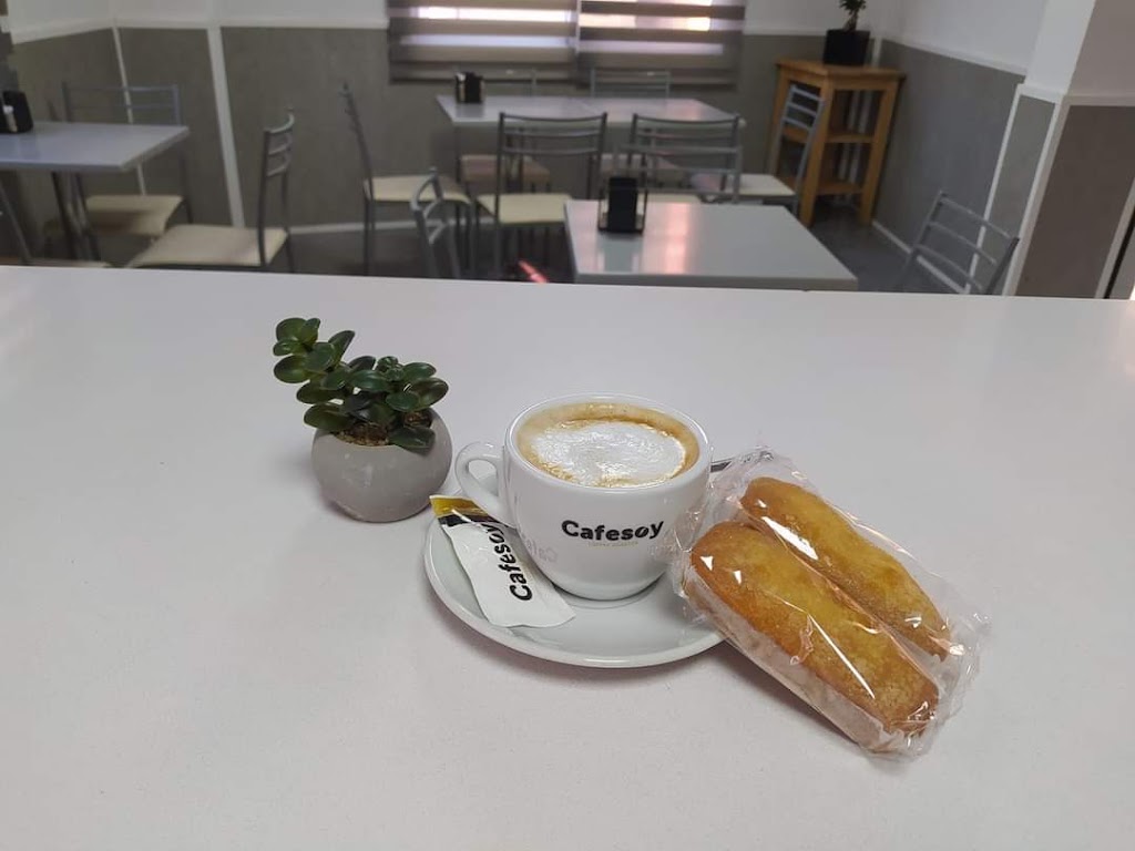Bar Cafe Mercado — Comida y bebida