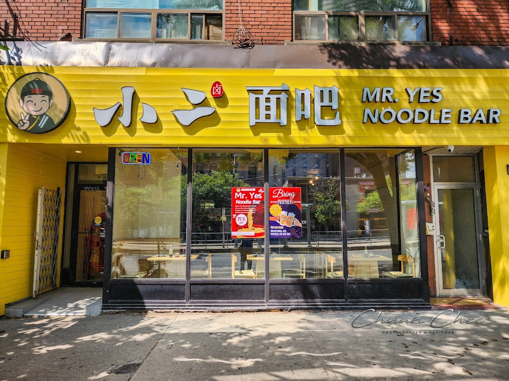 MR . YES Noodle BAR