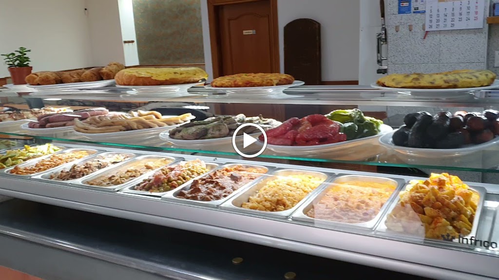 Restaurante Luisy — Comida y bebida