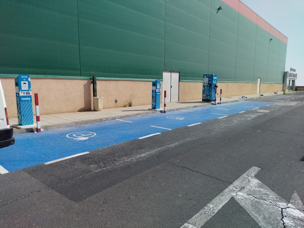 Estacion de carga de vehiculos electricos — Interior