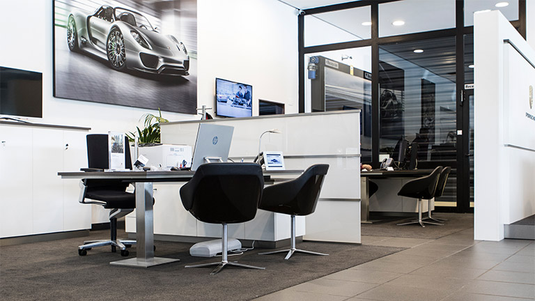 Centro Porsche Asturias — Del propietario