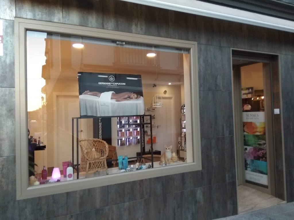 Salon de Belleza Montse Isorna — Exterior