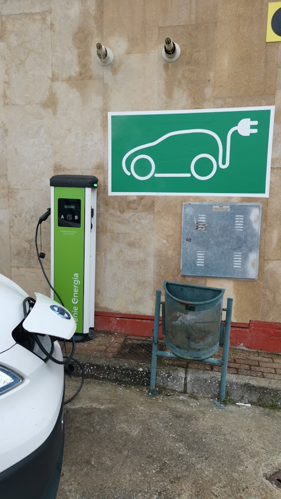 Punto de carga Fenie Energia