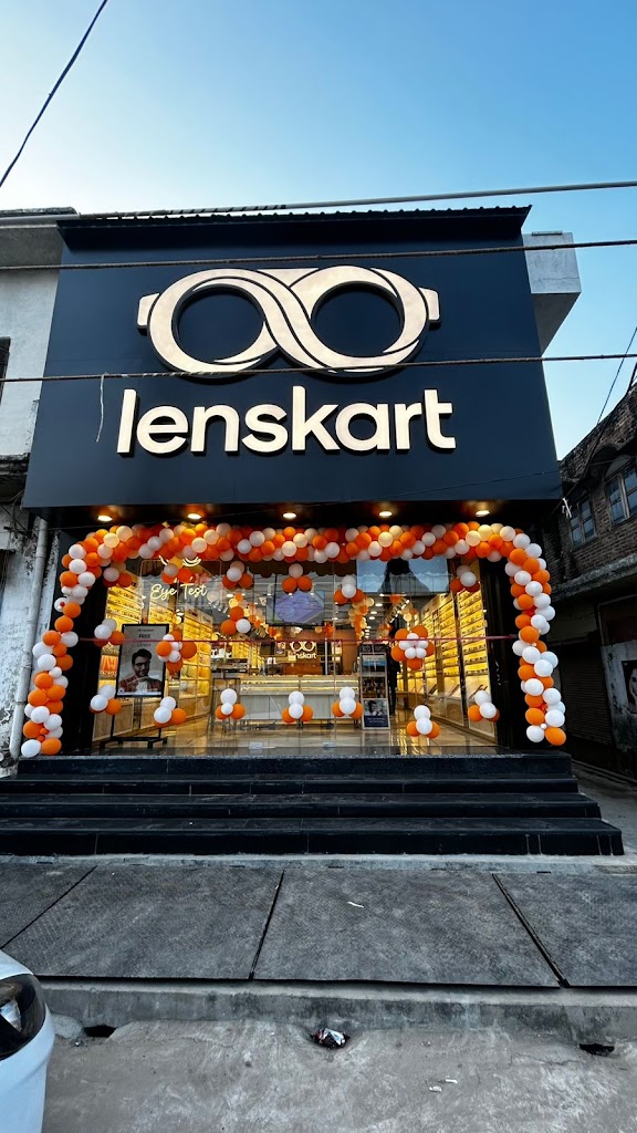 Lenskart Com At Thandi Sadak Farrukhabad