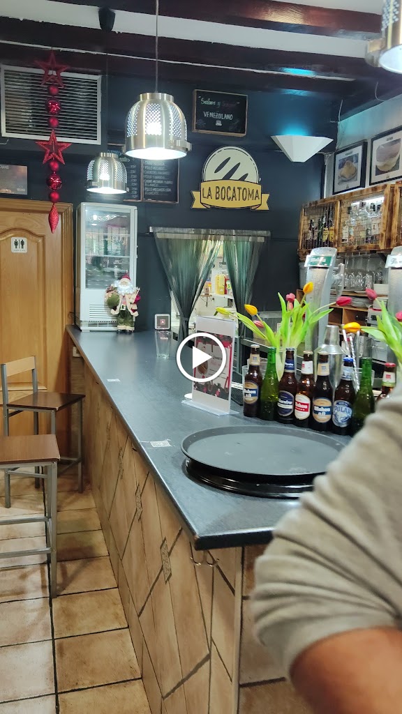 La Bocatoma Sabor Venezolano — Ambiente