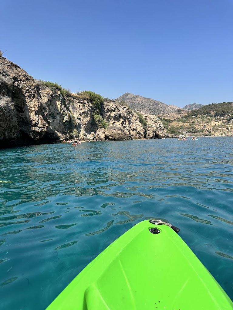 Nerja kayak Burriana