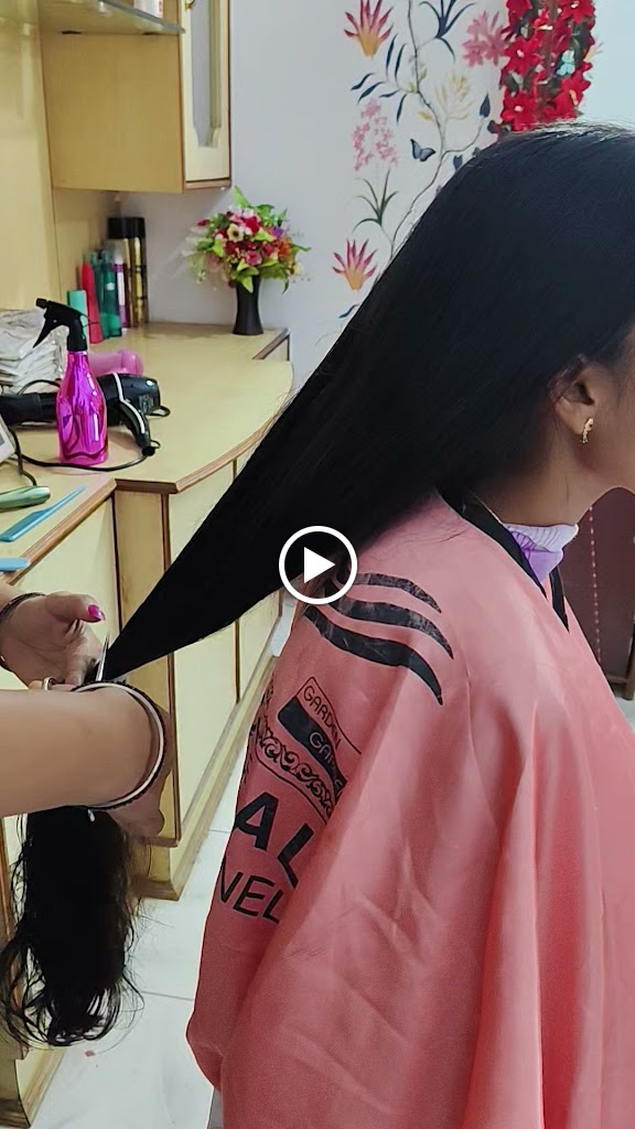 Vasanthi Beauty Parlour