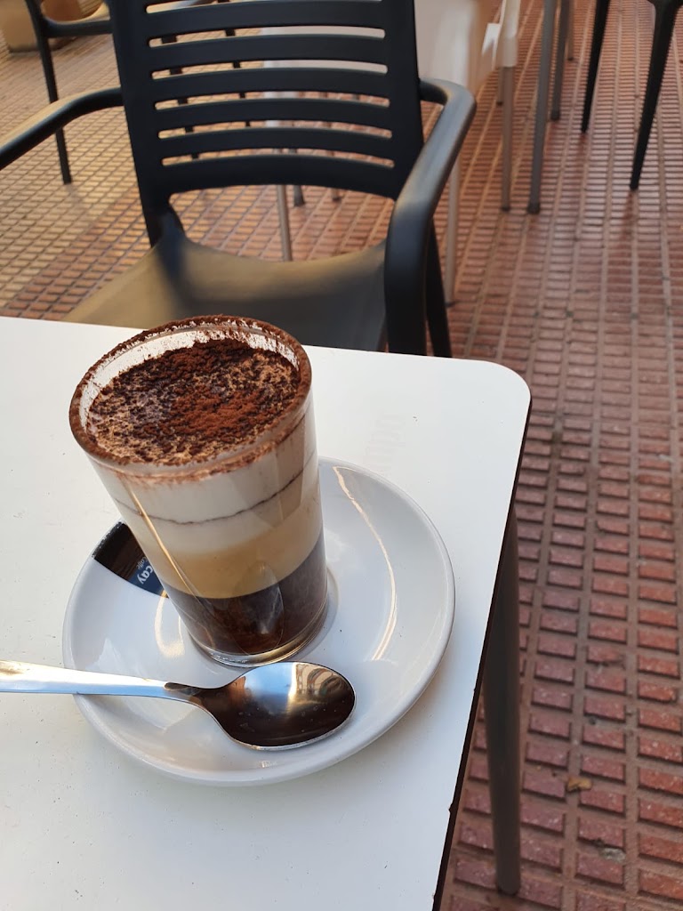 La Tutoria — Capuchino