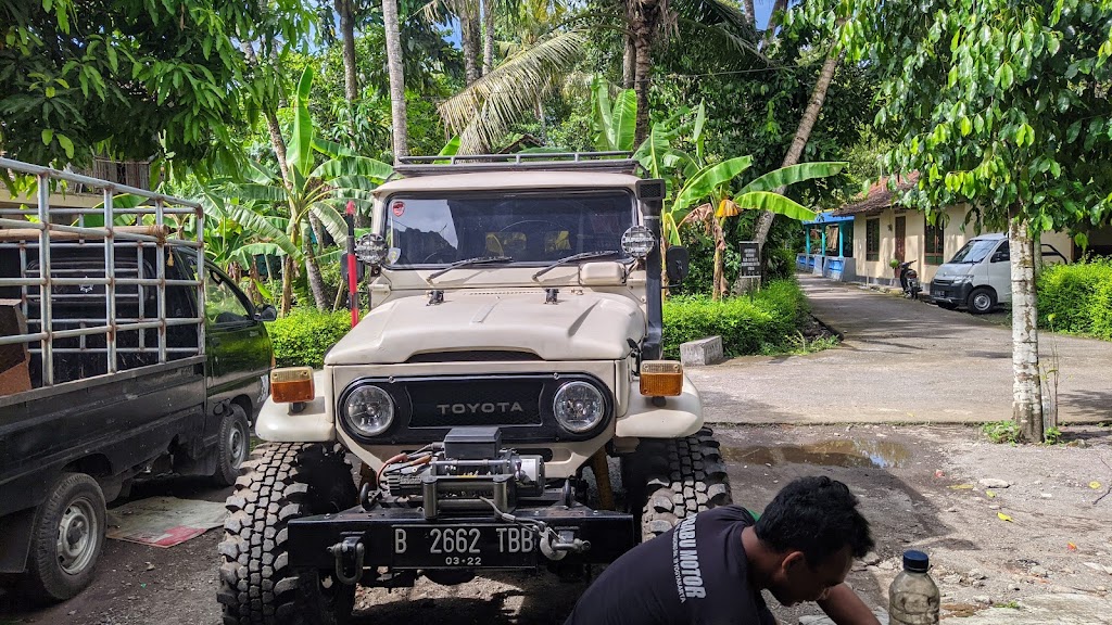 Bengkel Mobil Agus Tik Tik