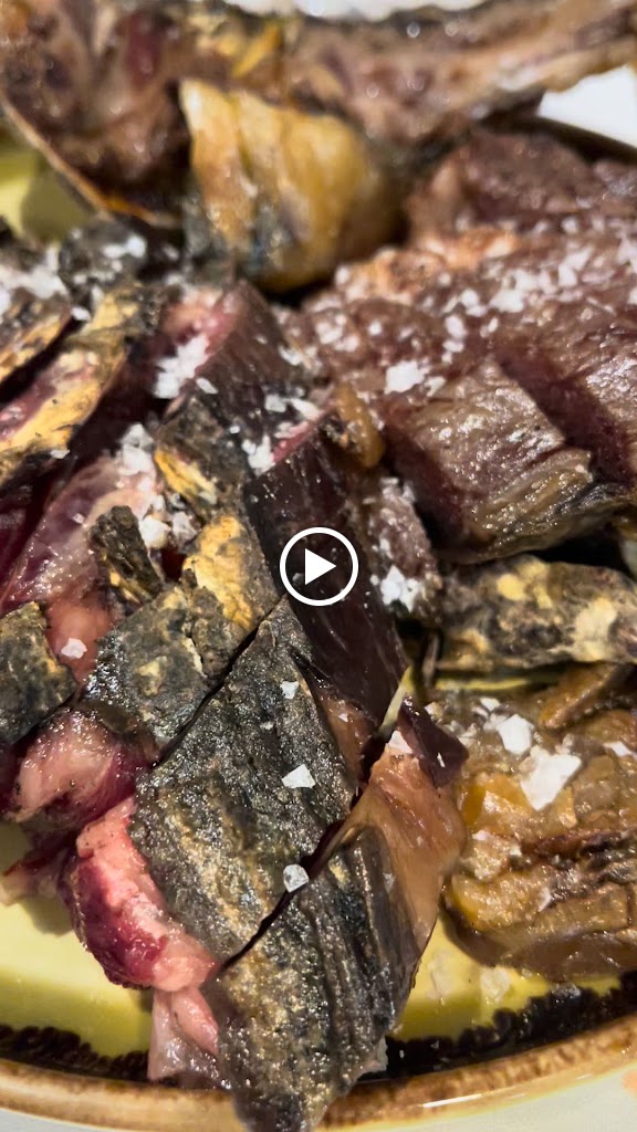 Asador Monte Mayor — Videos