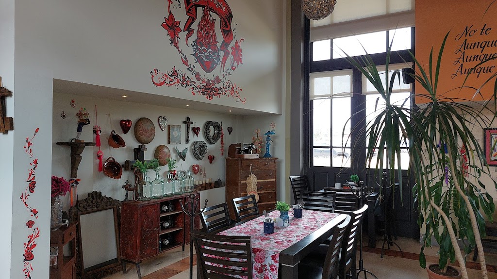 Galeria Estacion Cafe, Restaurant & Bar