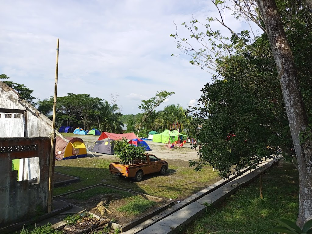 Bumi Perkemahan Waduk Manggar