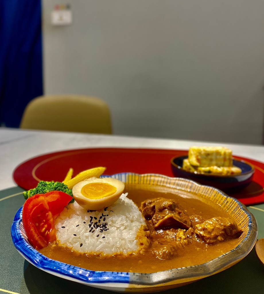 捲捲咖哩 Curvy Curry〔無接待3歲以下〕南屯餐廳/台中美食/晚餐/午餐/外帶/湯咖哩 的照片