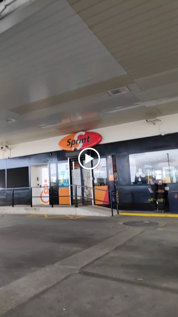 Estacion de Servicio Repsol — Videos
