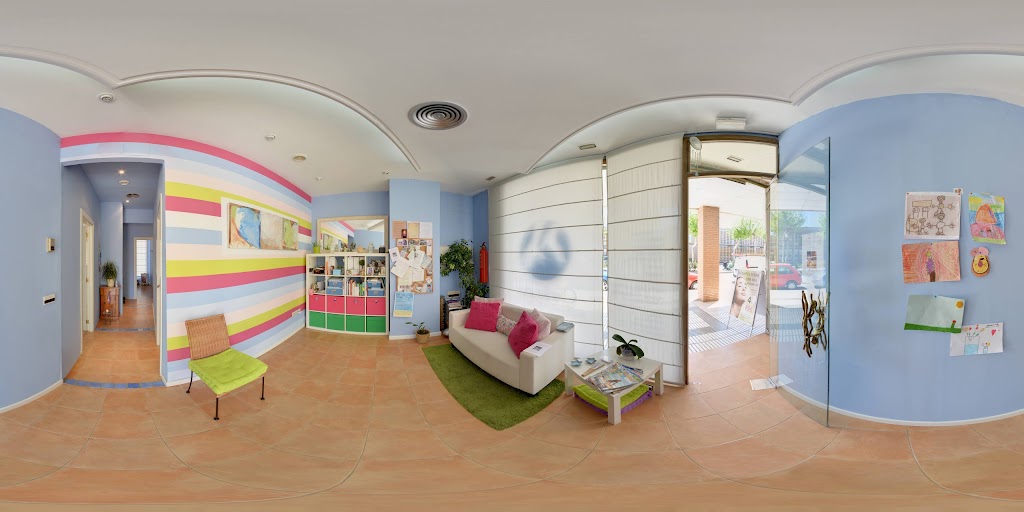 Celeste, Centro de Masaje