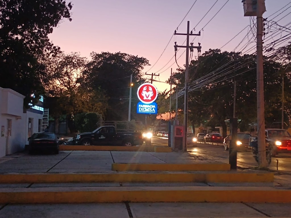 Farmacia DEMSA Sucursal Merida