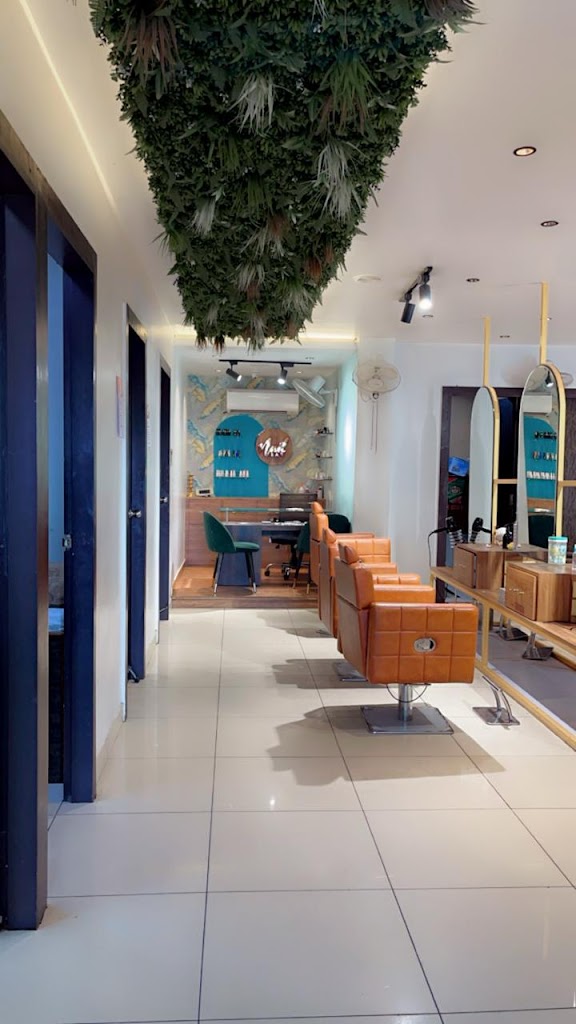 The Trends Inn Unisex Salon Jammu