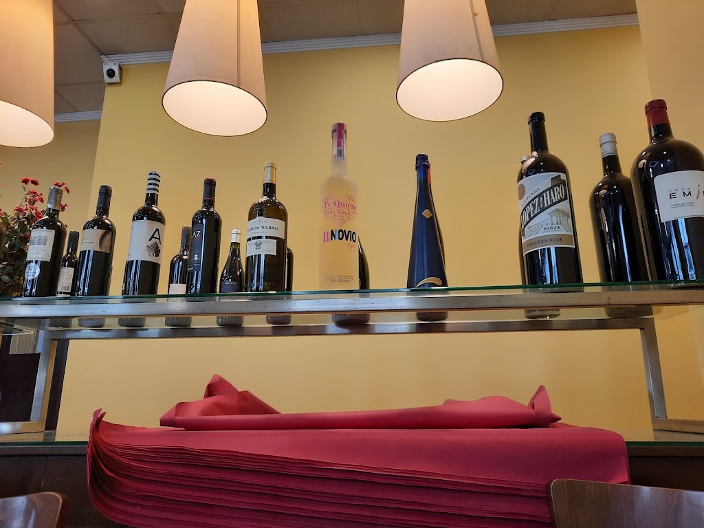 Pancho's Restaurant — Ambiente