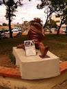 Estatua de Tony Peña