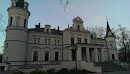 Pałac W Tarcach