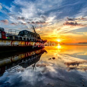 by None 5999 - Transportation Boats