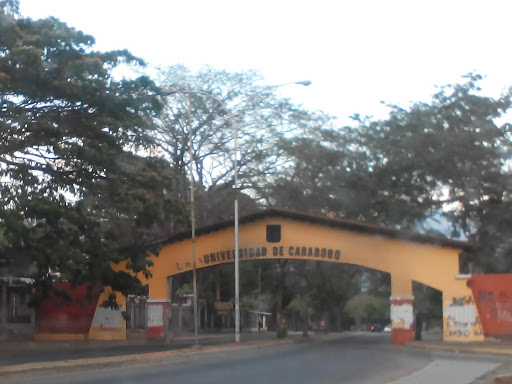 Universidad De Carabobo, Arco De Campus Bárbula 