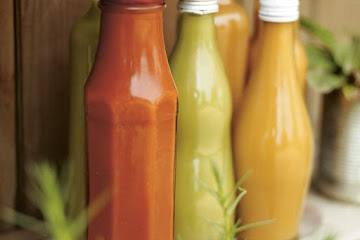Homemade tomato ketchup