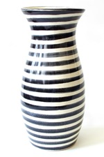 black_striped_vase