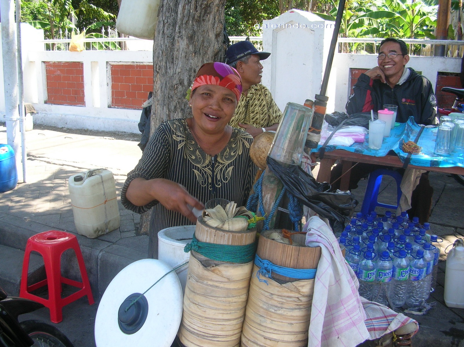 [say cheese...., dukuh kupang barat[4].jpg]