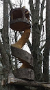 Sculpture En Bois D'un Phare En Spirale