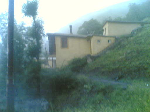 ماسوله در غوطه ور در مه - ستوده 870315