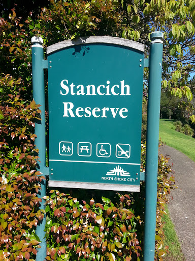 Stancich Reserve - Hillcrest Entrance