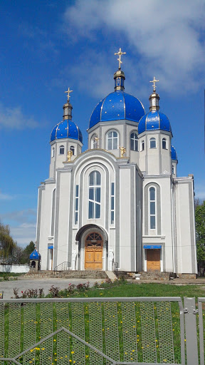 Церква УПЦ КП