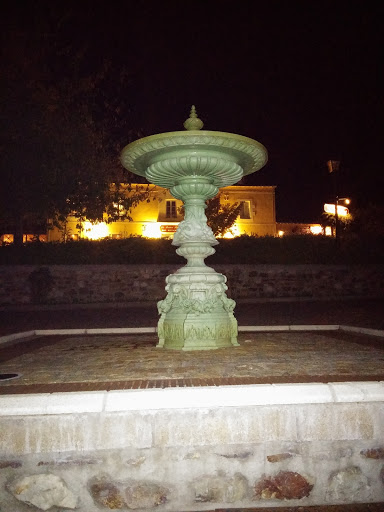 Fontaine De Port Brillet
