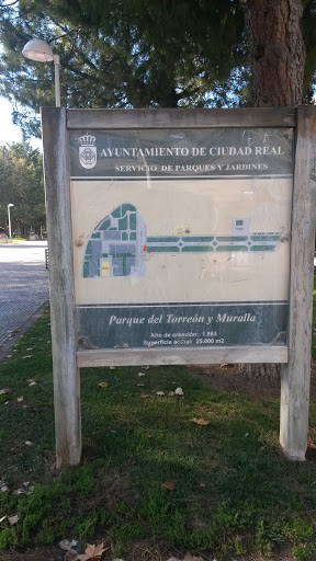 Parque del Torreón y Muralla