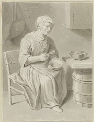 Etende vrouw in interieur