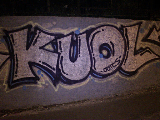 Граффити Kuol