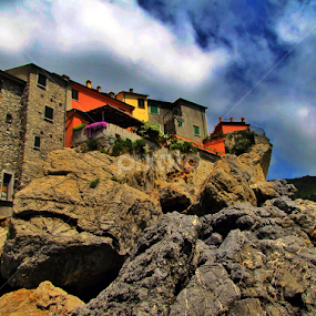 by Marco Poli - City,  Street & Park Vistas