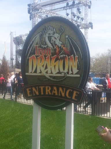 Iron Dragon Roller Coaster