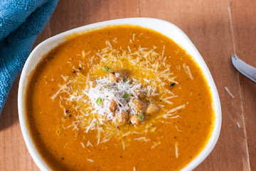 Creamy Roasted Carrot Soup with Spicy Chickpeas