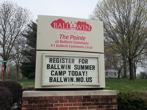 Entrance Sign Ballwin Pointe