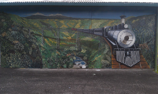 Laupahoehoe Train Mural