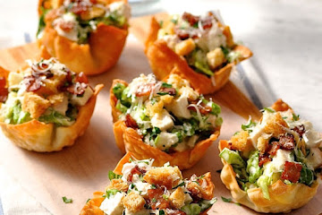 Caesar Salad Wonton Cups