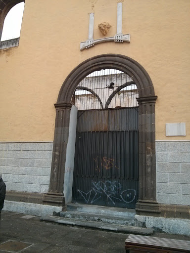 Puerta Ferrea