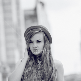 Raluca by David Ghisa - People Portraits of Women