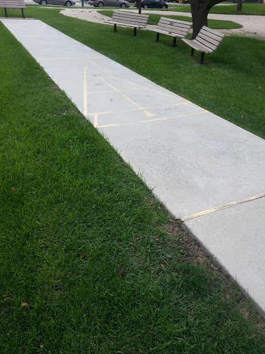 Bethel Shuffleboard Court